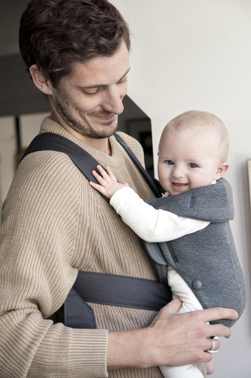 BABYBJORN MINI 3D Jersey – nosidełko, Ciemny szary
